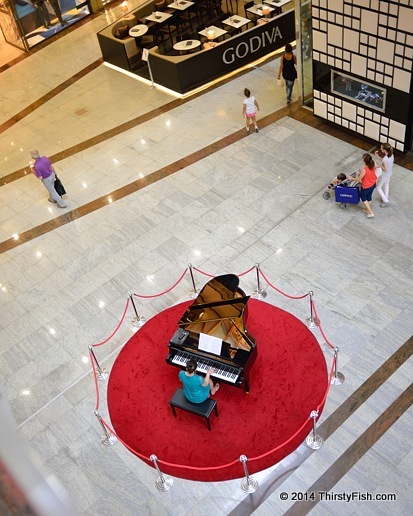 Entertaining Consumers At Ankara Shopping Mall